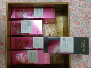 巴黎欧莱雅京东专供清润葡萄籽护肤系列礼盒套盒.公司内购,我这
