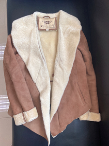 ugg皮毛一体外套