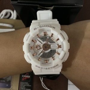 卡西欧手表白金