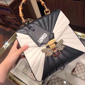 000人付款淘宝意大利专柜正品代购gucci/古奇刺绣 蜜蜂款  钱包 卡包