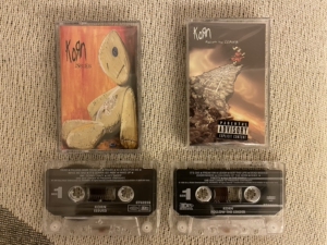 新金属大牌 korn乐队科恩两盘经典专辑美版磁带打包,顺丰到