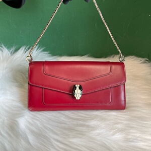 宝格丽蛇头钱包