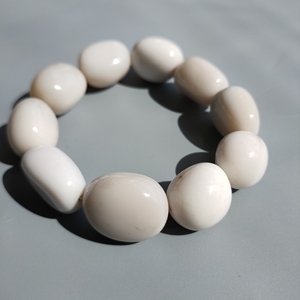 蛋白石手链男