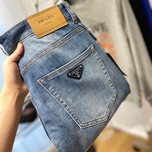 prada/普拉达男士水洗休闲牛仔裤修身 新款后口袋三角标l