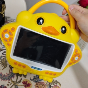 蓝宝贝wifi版16g早教机功能很全,带话筒,可唱歌,可早教