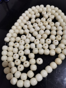 老密胺 赛璐璐 手串珠子,孔距10mm 直径12mm,纯手工