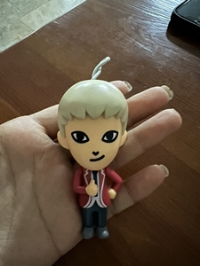 kfc肯德基黄子韬手办包邮人偶公仔