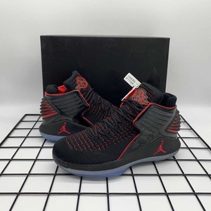 真气垫aj32高低帮郭艾伦篮球鞋pe罚球线aj32代黑水泥实