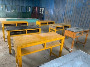 怀旧双人老课桌 老式双人课桌椅 书桌 实木老课桌 老椅子板凳