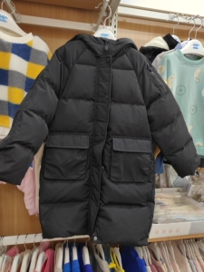 爱亲贝贝羽绒服