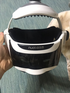 诺泰头部按摩器带遥控,买的时候500元.9新的样子.可以到淘