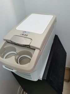 大众车载冰箱全新,可制冷加热保温,需要联系我!