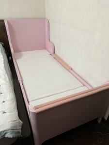 宜家可伸缩儿童床垫