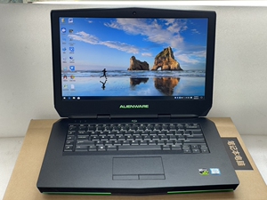 外星人15r2  酷睿i7-6700hq四核  内存16g