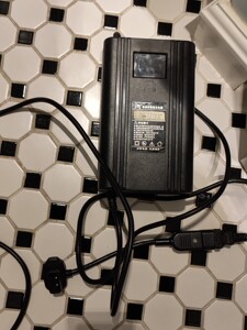 快牛 小牛 m1 m  48v10a充电器 快充,380买转