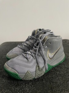 5 成色如图鞋底轻微磨损鞋头有点磕碰_阿里巴巴找货神器