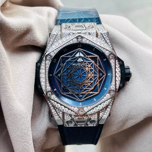 宇舶刺青原镶钻满天星特别限量版 415.nx.7179.vr