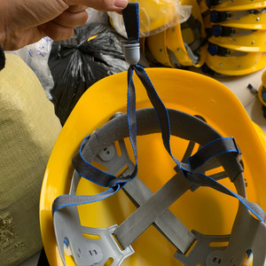 全新,安全帽一字卡珠插下颚安全帽下颌带一字型帽带.帽衬配件.