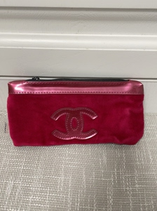 香奈儿 chanel 红色丝绒化妆包 收纳包 洗漱包 非专柜