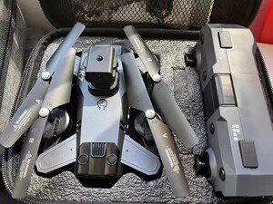 出售闲置大疆级航拍无人机k7折叠无人机遥控飞机全新未拆封ls