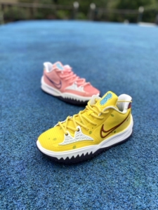 欧文四海绵宝宝派大星主题球鞋定制