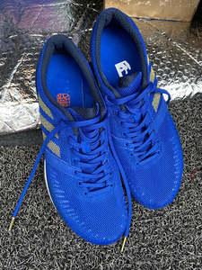 阿迪达斯 adizero takumi sen 跑鞋