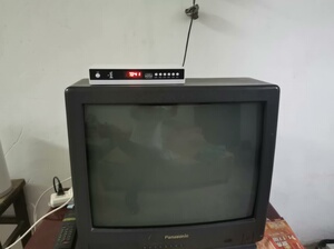 松下电视,21寸,2188s,有遥控器,可正常收看.金湖自提