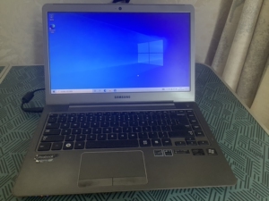 三星笔记本 i5 3317u gt620m独显 4g内存