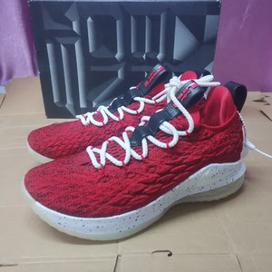 詹姆斯lbj15low大学红正品耐克nike篮球鞋