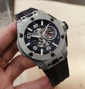 98新宇舶大爆炸法拉利联名限量款自动机械男士手表402.nx.0123.