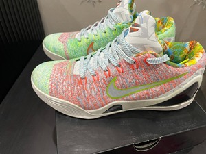 000人付款淘宝zk9 kobe9 科比9代 彩虹鸳鸯 44码 原盒 未打理许念九