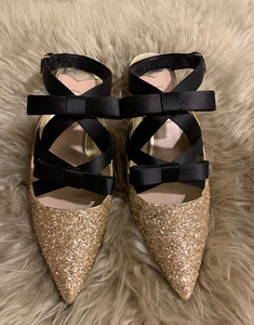 缪缪miumiu小猫跟高跟鞋 蝴蝶结 金色 37码 95新