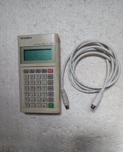 000人付款淘宝艾莫迅三菱手编程器连三菱fx系列plc