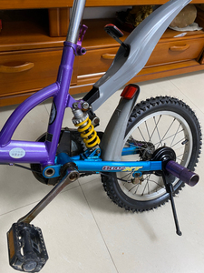 贵族小霸王自行车,前后已换全新轮胎,几乎