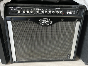 百威电吉他音箱 peavey bandit112