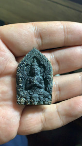 阿赞摩纳帝女花