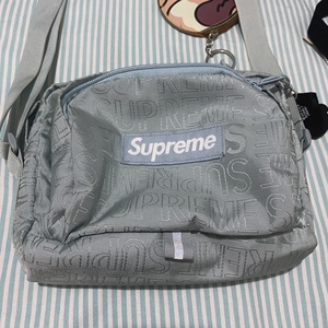 supreme 斜挎包 ss19 冰蓝色 二手
