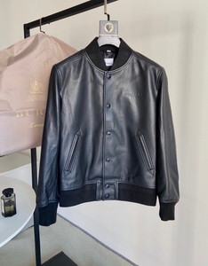 bbr 巴宝莉真皮皮衣棒球服外套.高端品质.值得拥有全新