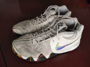 欧文 kyrie 4代 ncaa炫彩配色 鞋面磨损很小鞋底正