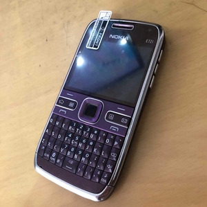 诺基亚e72e71经典全键盘备用3gwifi手机e71国行的