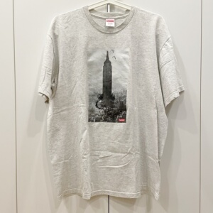 supreme 帝国大厦 短袖t恤 浅灰色 m码