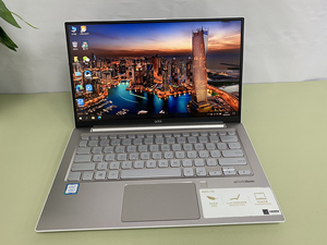 华硕vivobook s13 a豆 四核8代i7-8550