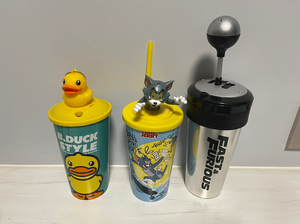 万达影城看电影可乐杯 喜欢的朋友拿走