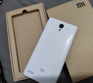 红米note1移动增强版,白色9新,开机进入界面,外观完美