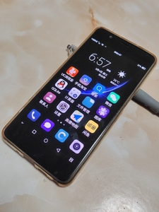 海信双屏手机s9至尊版4 64,oled屏加墨水屏.