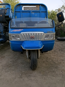 五征三轮吉祥虎,小十档,2.35车斗,750轮胎,20机器