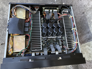 安桥508后级,成色非常新,无修磨!