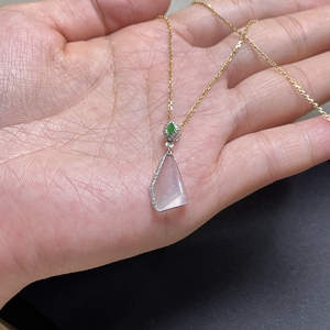 随形翡翠吊坠裸石