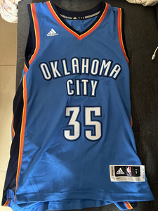 杜兰特雷霆队绝版球衣 黄金s码 nba球衣 下过两次