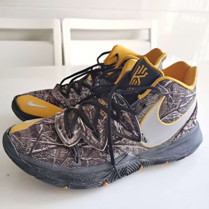 nike kyrie 5 taco欧文五毒液41码保真